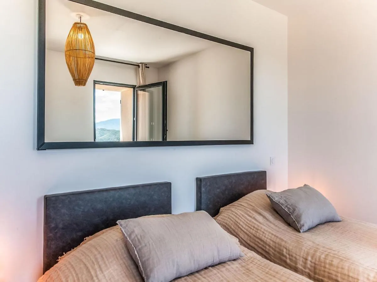 Feriehus Beautiful Villa With Private Pool Vaison-la-Romaine Frankrig